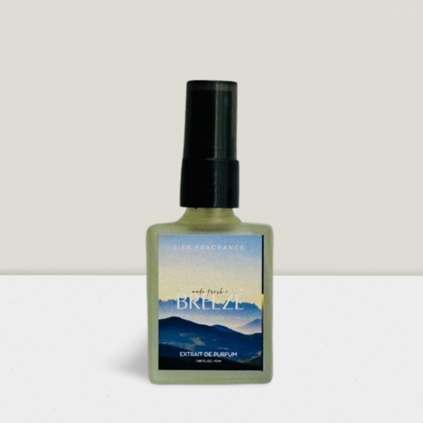 Breeze 10ml perfume – inspired by Creed Aventus with fresh fruity woody notes