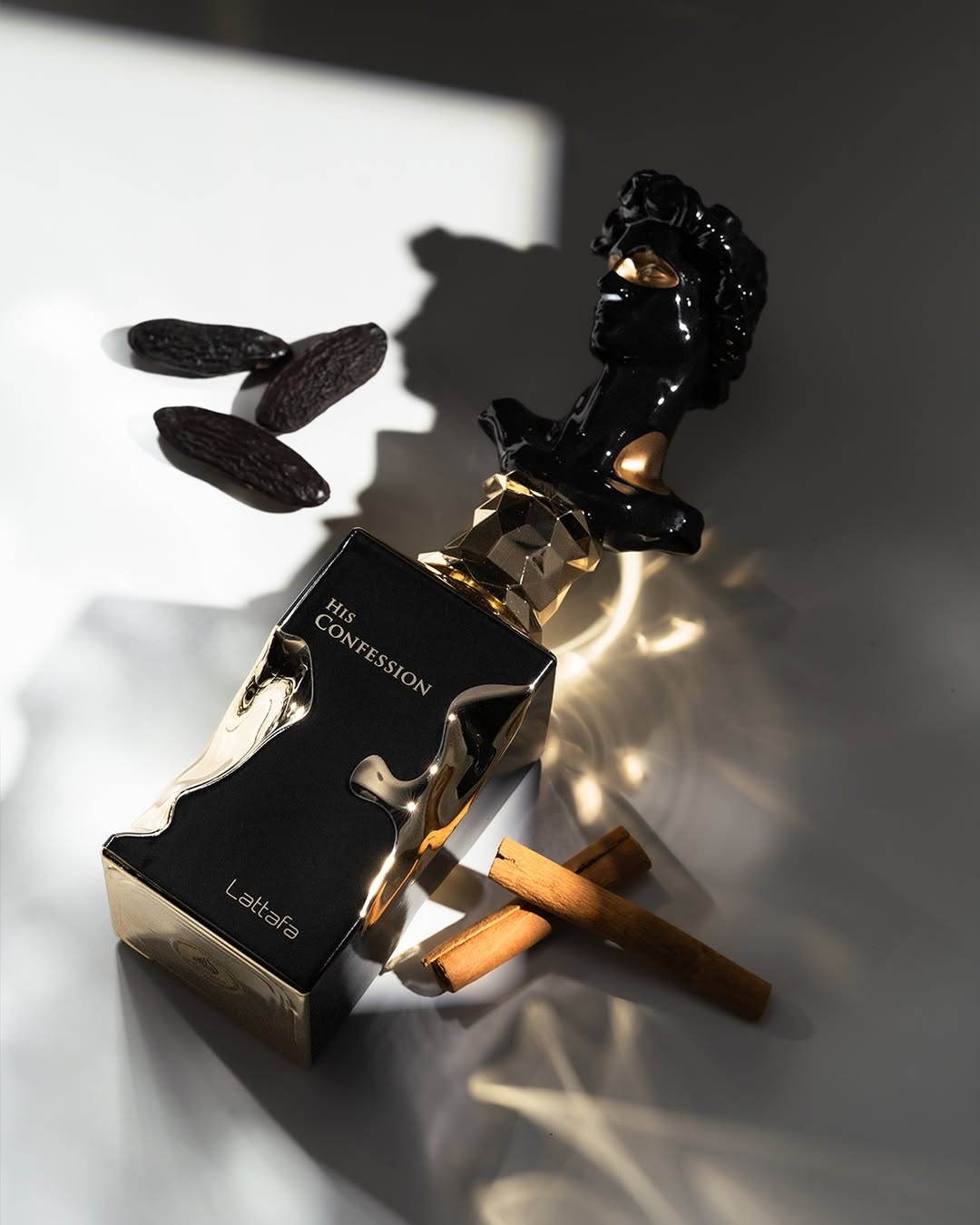 Oriental spicy men perfume Lattafa His Confession